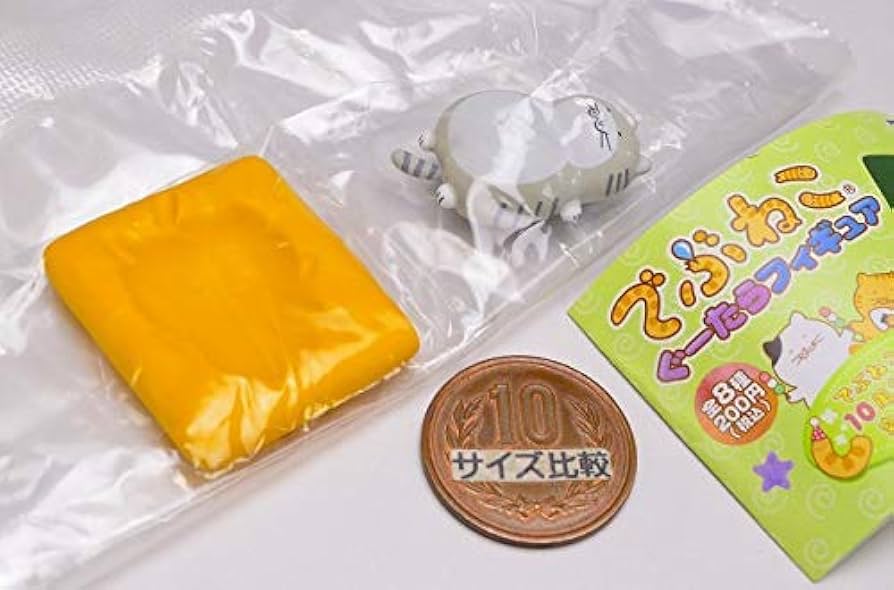 デブネコ Amazon.co.jp: でぶねこ ぐーたらフィギュア [2.サバ白